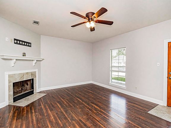 5th image of 36246 Greenville Ave