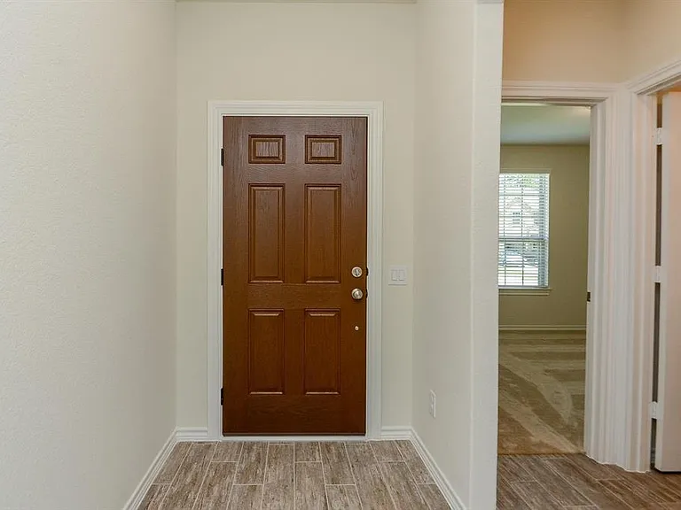 9731 Birdsnest Ct — Photo 6