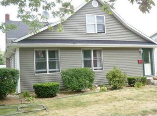 217 S Franklin St, Winamac, IN 46996