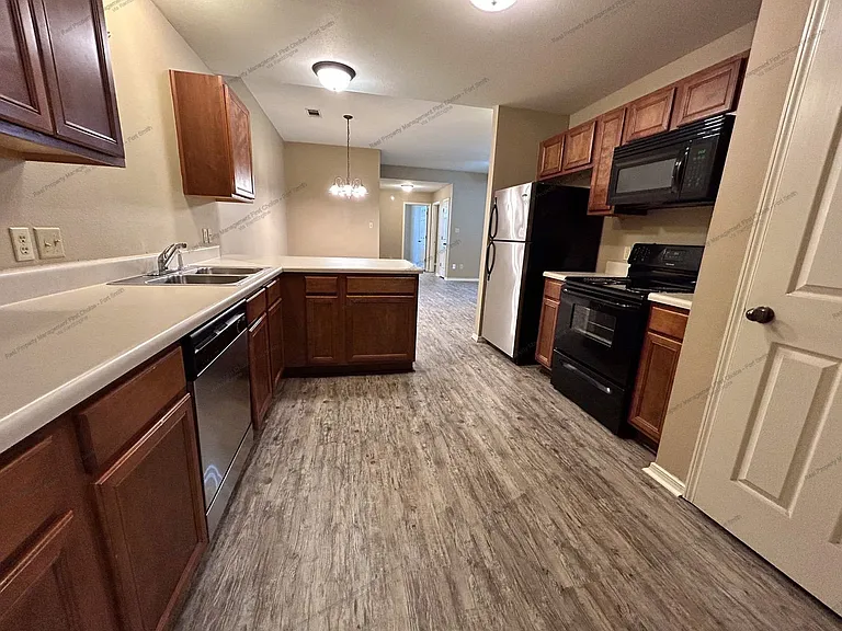 4806 Park Ave — Photo 14