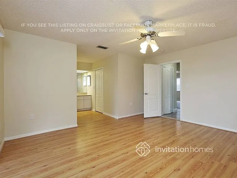 11255 SW 143rd Ct — Photo 10
