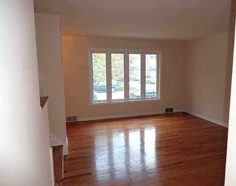 2nd image of 7636 Knox Ave #7636