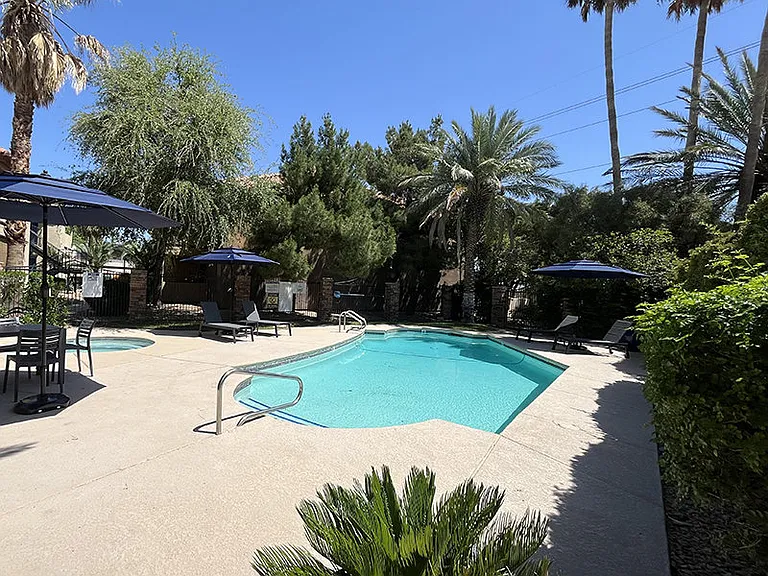 Sevilla Apartments and Condominiums — Photo 17