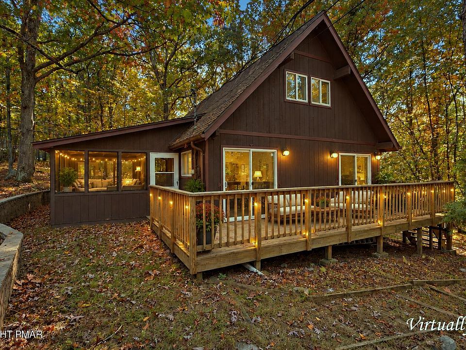 1st image of 1095 Deer Run E