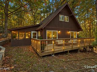 1095 Deer Run E, Bushkill, PA 18324