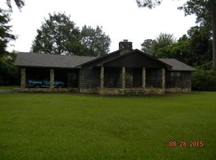 1300 Dillon Rd, Thomasville, GA 31757