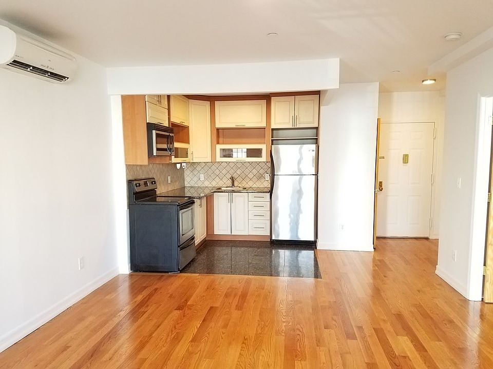 1st image of 252 18th St APT 2A