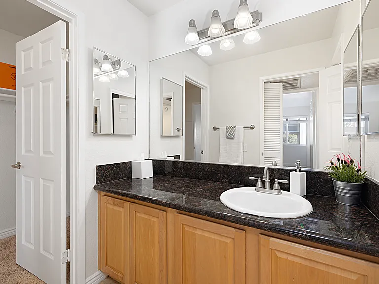 5419 Lake Murray Blvd #7 — Photo 24