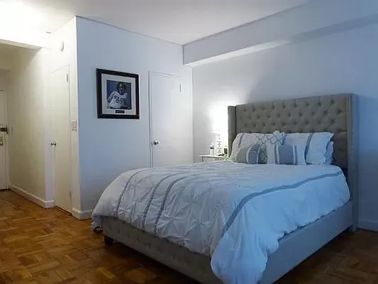 Rented by Ovation Properties, LLC | media 27