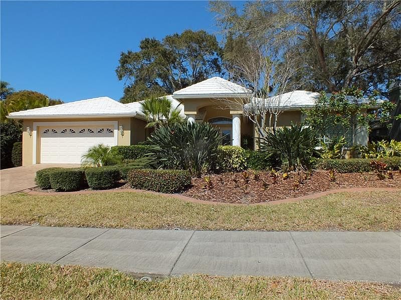 1st image of 2974 Country Woods Ln