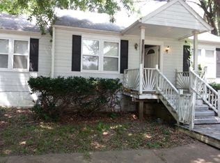 9400 E 68th Ter, Raytown, MO 64133