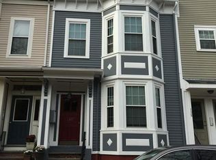 137 M St #3, South Boston, MA 02127