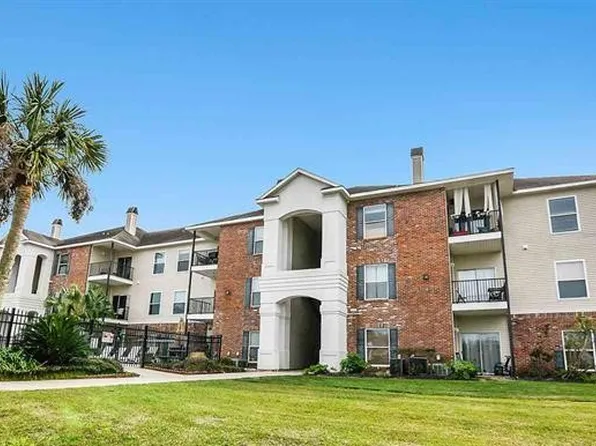 12430 River Highlands Dr Unit F, Saint Amant, LA 70774
