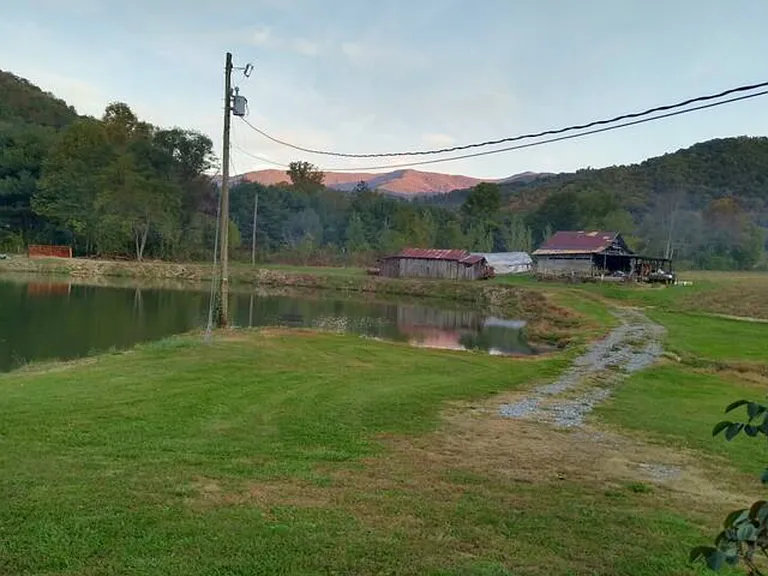Dillingham Rd — Photo 15
