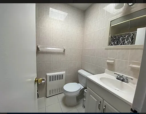 Rented by Douglas Elliman | media 10