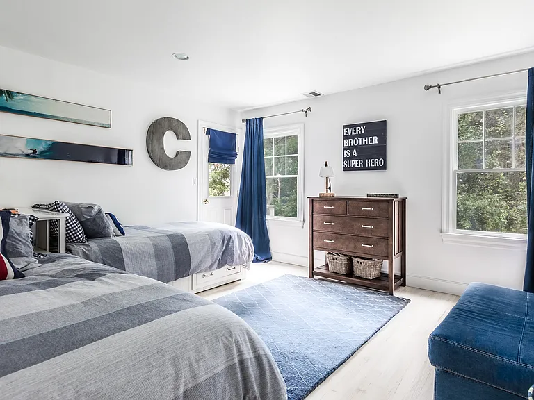 35 Blackwatch Ct — Photo 13