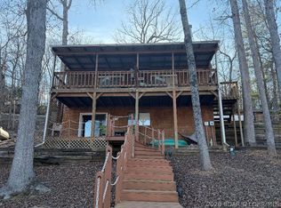 718 Triple Cove Ln, Climax Springs, MO 65324