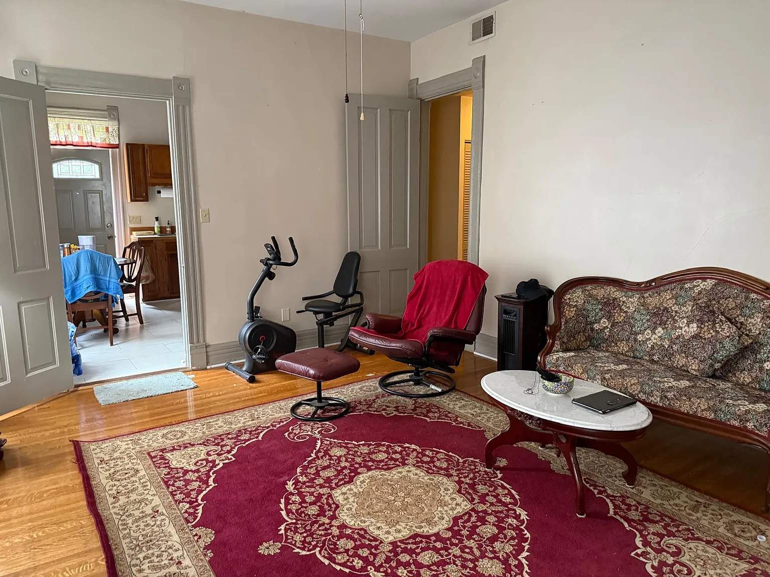 2 bed, 1200 sqft, $600 — Photo 4