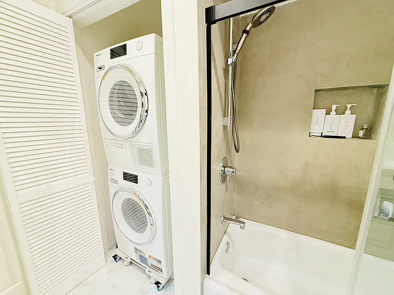 Washer/Dryer