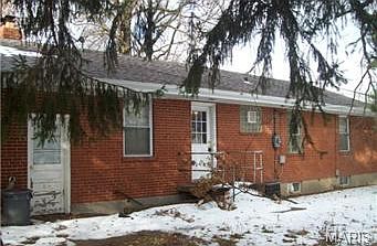 2nd image of 10032 Grosvenor Dr