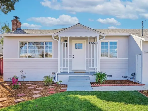 1220 Irwin St, Belmont, CA 94002