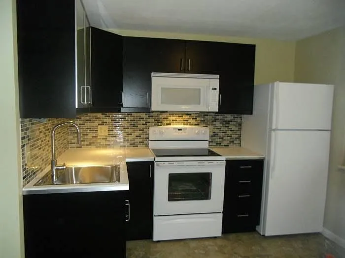 3000 E Dorothy Lane — Photo 2