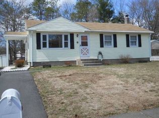 8 Monska Dr, Easthampton, MA 01027
