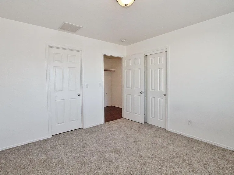 4016 Washington Ave — Photo 15