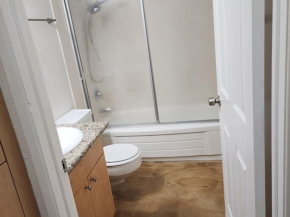 5th image of 1570 N Broadway APT A