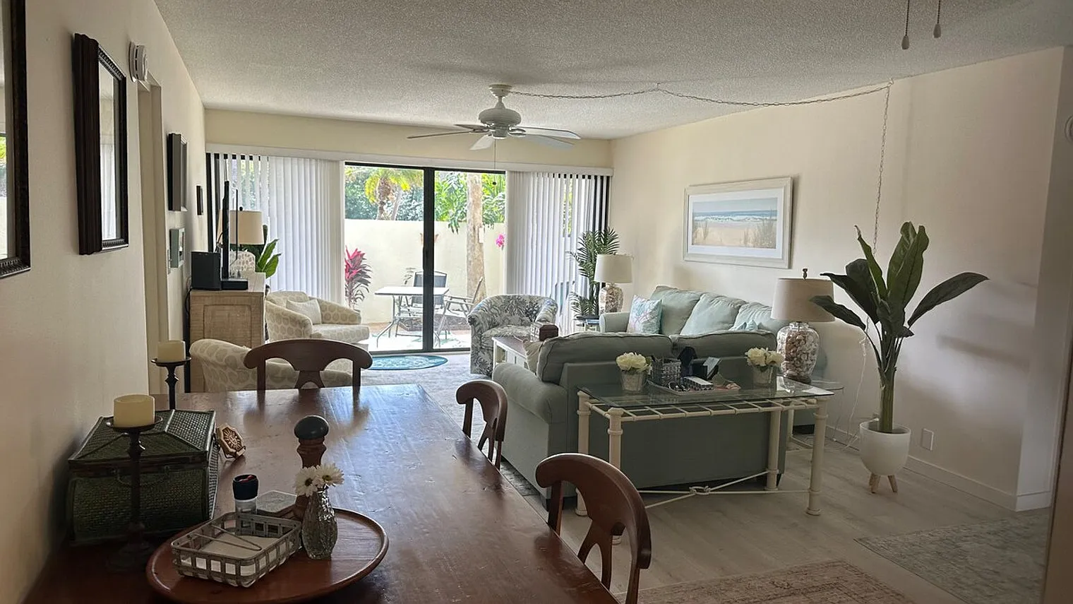 2 bed, 2.0 bath, $3,704 — Photo 2