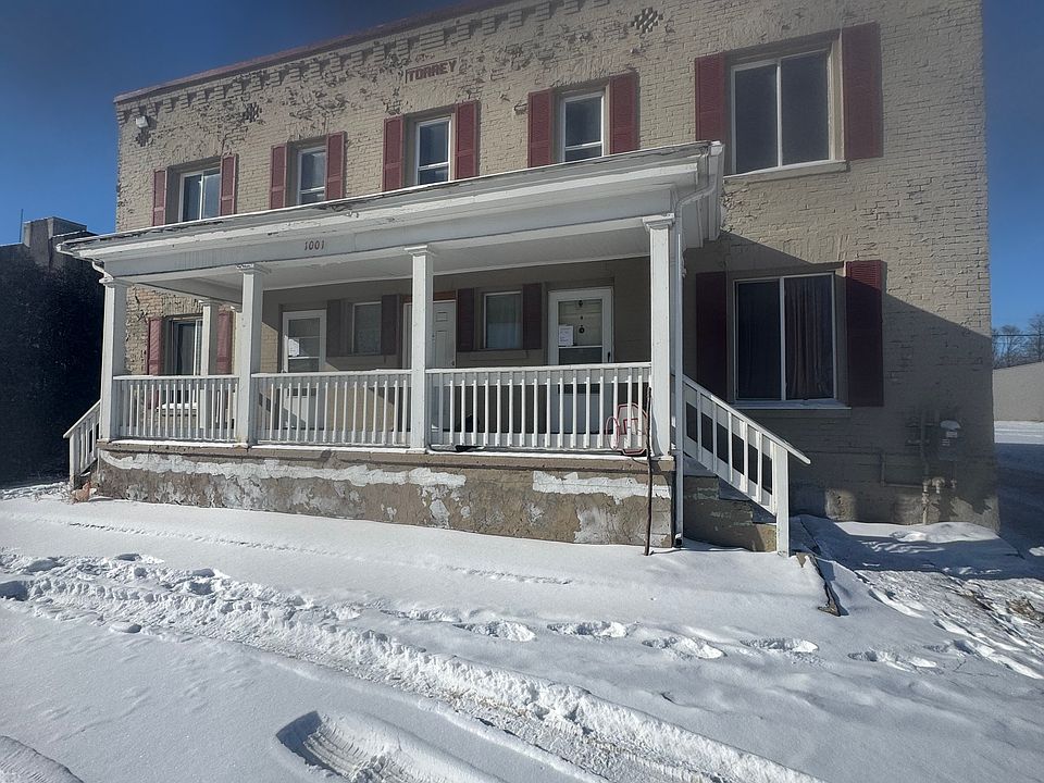 1st image of 1001 N Saginaw St APT 8