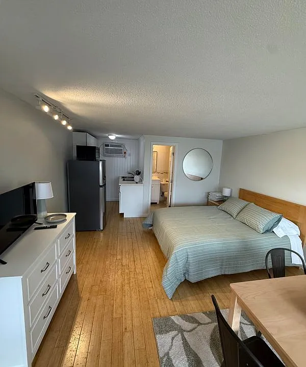 20 Ocean Blvd