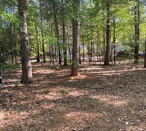 2nd image of 324 Dogwood Way