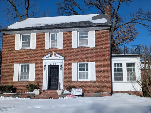 7343 Huntington Dr, Saint Louis, MO 63121