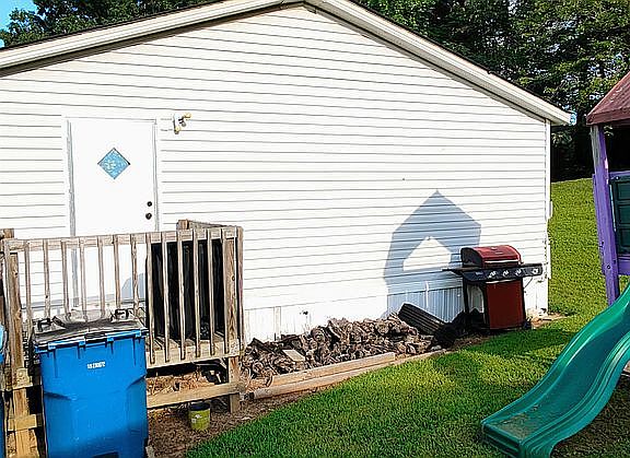 2nd image of 3612 Ole Country Ln