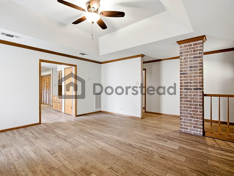 13845 Brook Hollow Blvd — Photo 6