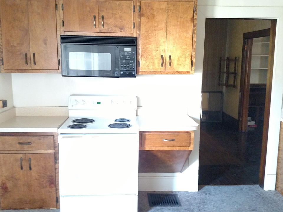 217 Connellsville St, Uniontown, PA 15401 Zillow