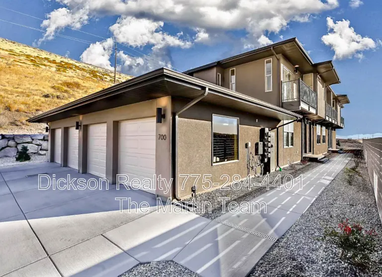 770 Bluffs Ct #101 — Photo 1