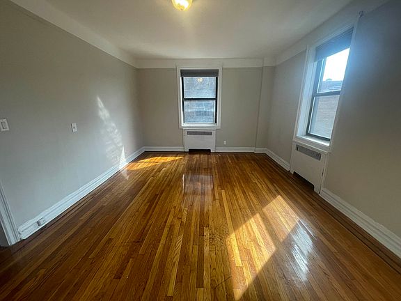 3rd image of 32-54 31st St #C