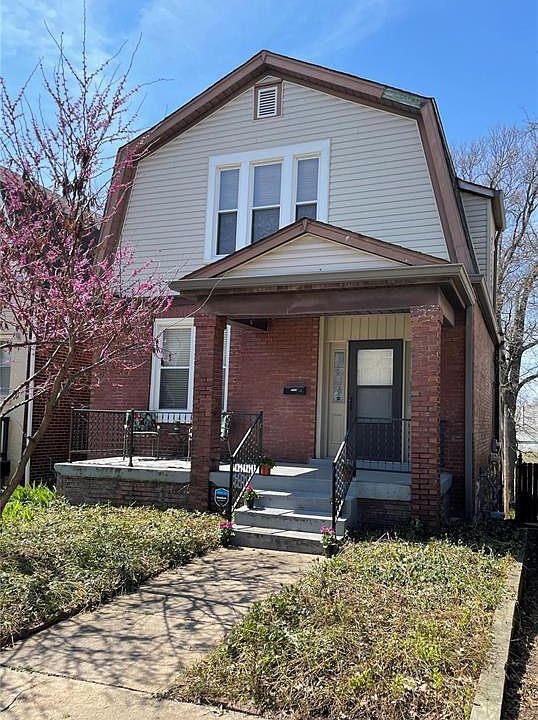 1st image of 1117 Forest Ave