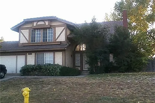 3066 N Apple Ave Photo 1