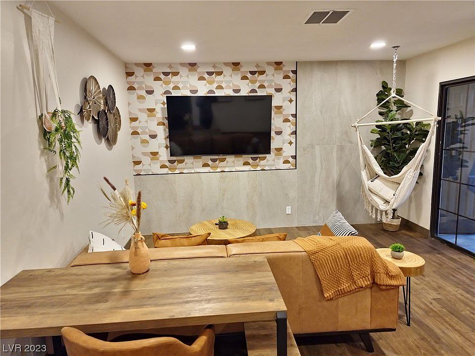 1st image of 1321 Kari Lee Ct