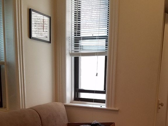 3rd image of 317 E 83rd St APT 4
