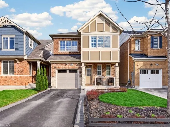446 Grey Lndg, Milton, ON L9E 0B3