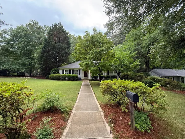 1087 Lindridge Dr NE, Atlanta, GA 30324