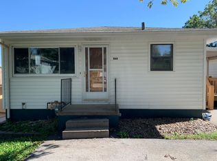 5649 S 52nd St, Omaha, NE 68117