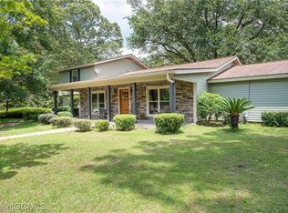 18410 Lakeview Dr, Citronelle, AL 36522