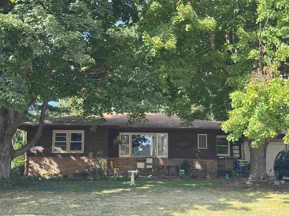 726 E Washington St, Washington, IA 52353