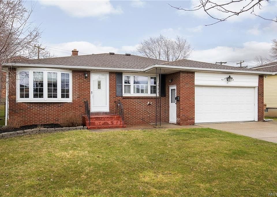 1st image of 17 Creekview Dr