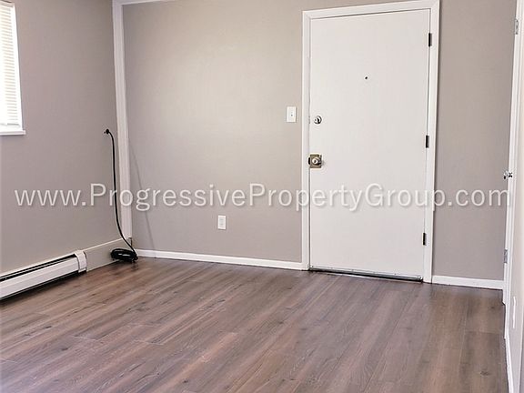 5th image of 4234 Forest Hill Ct #2